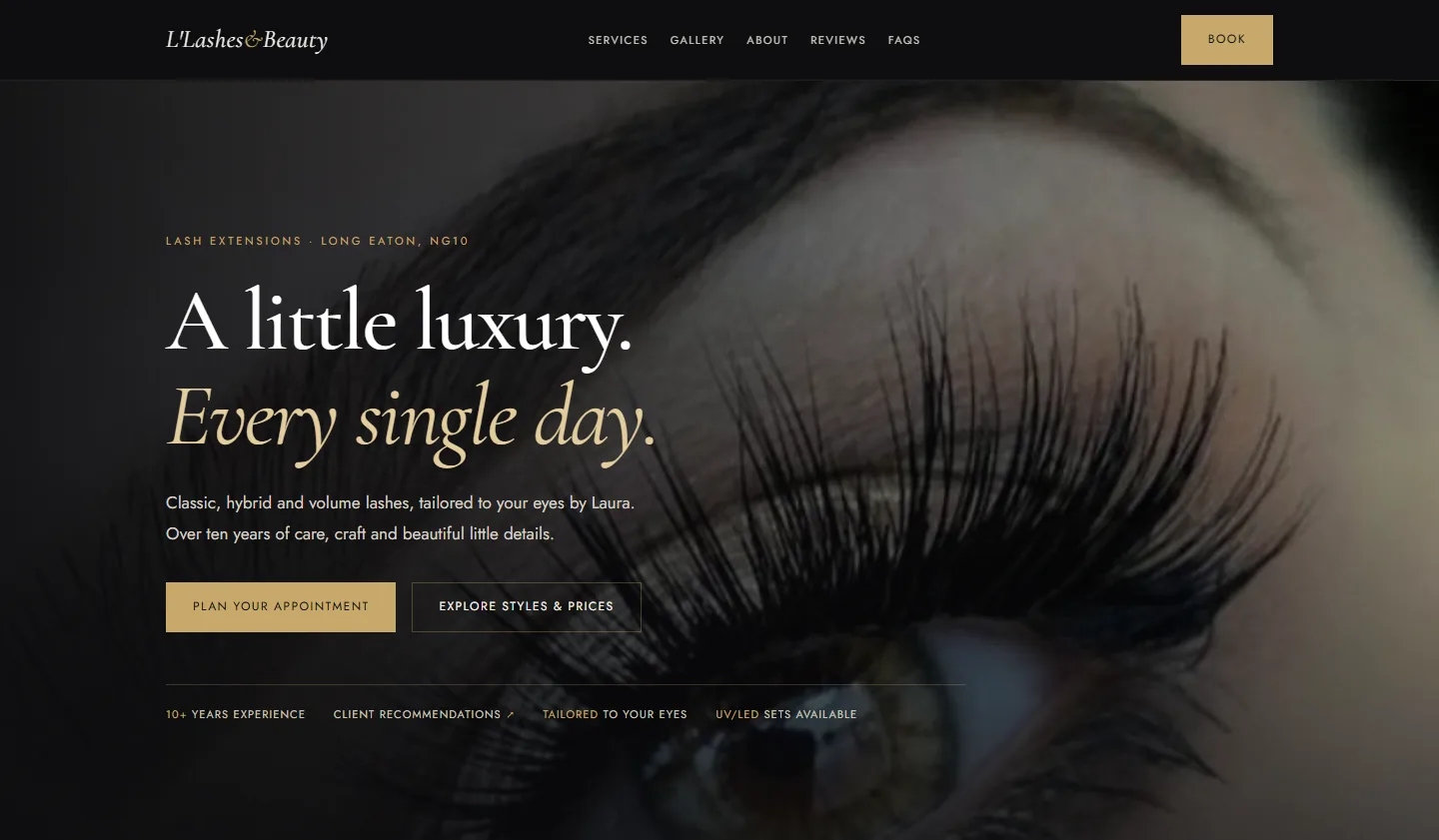 L'Lashes&Beauty homepage: a close-up of a lash set beside the heading 'A little luxury. Every single day.'